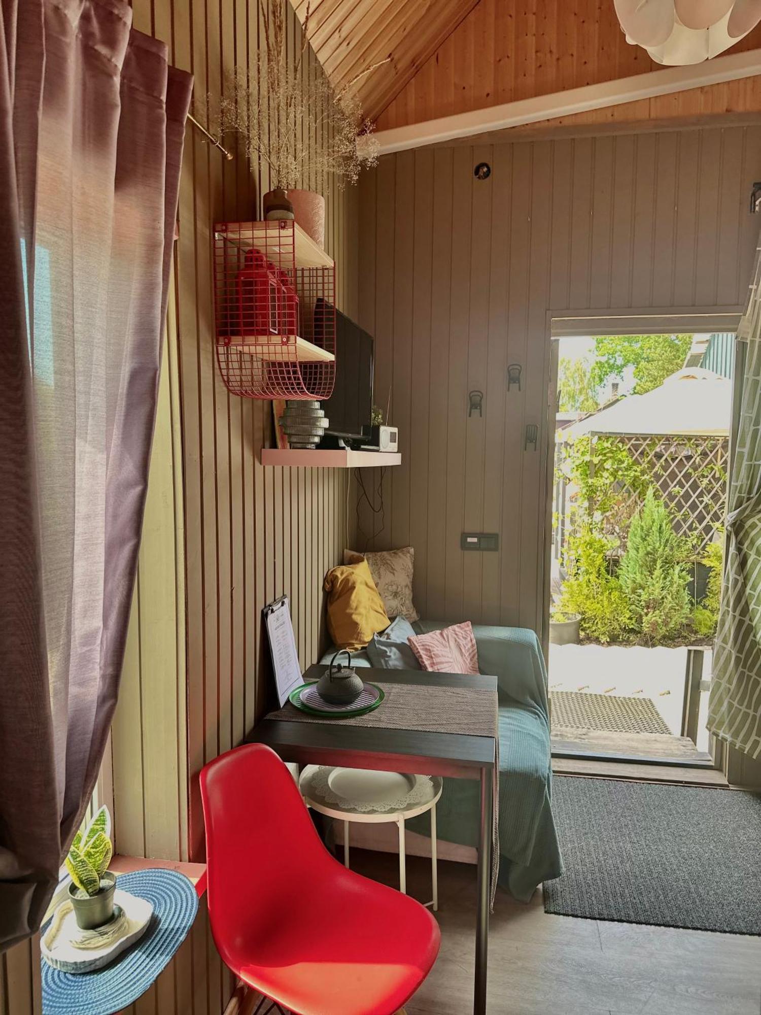 הוילה ריגה Amazing Little House On An Island With Garden מראה חיצוני תמונה