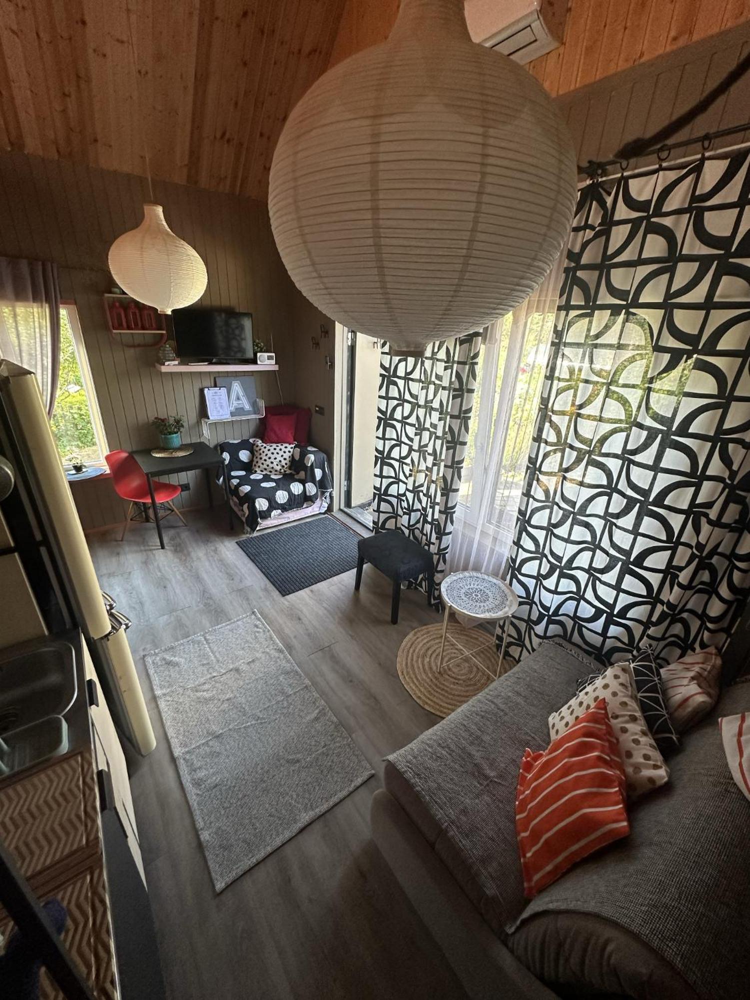 הוילה ריגה Amazing Little House On An Island With Garden מראה חיצוני תמונה